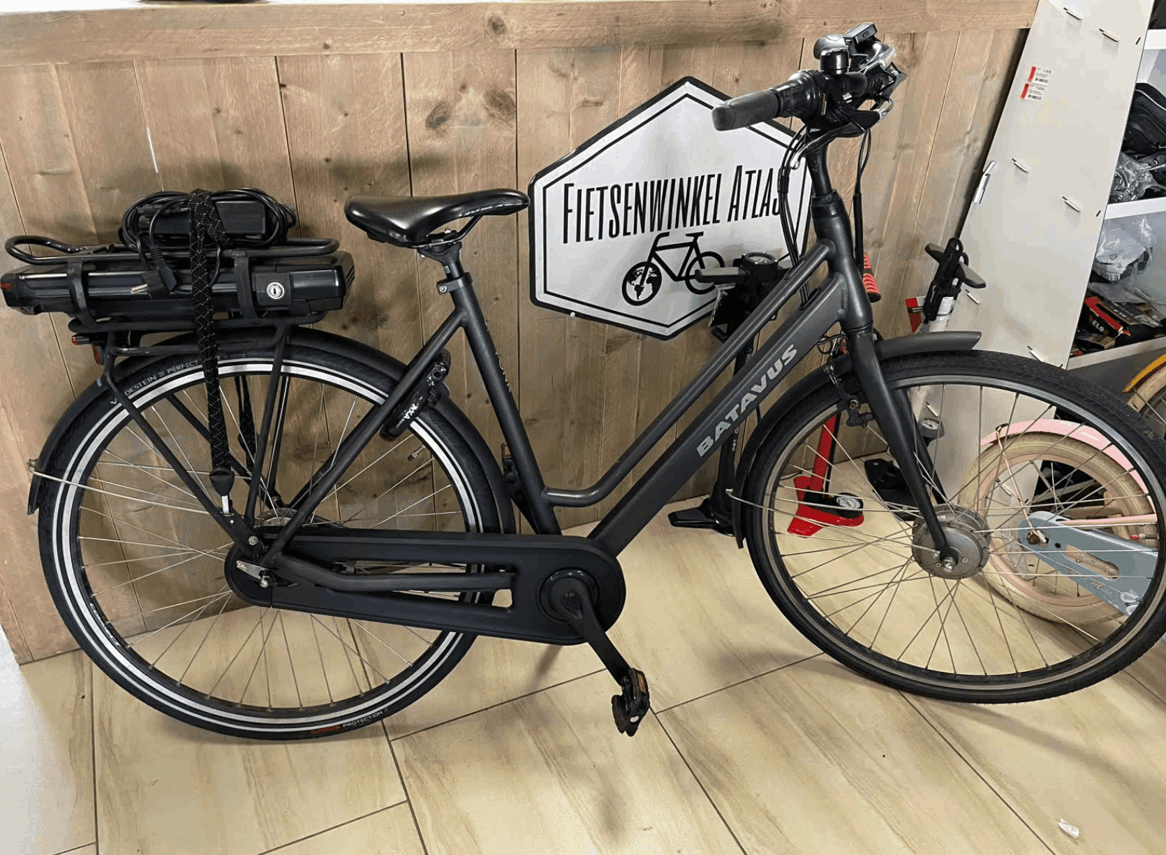 Batavus fonk elektrische 28 inch 7 versnellingen maat 57 cm